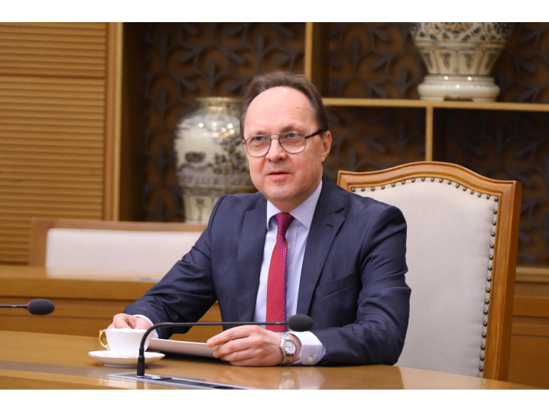Заместитель Премьер-министра Правительства СРВ Чан Хонг Ха принял Посла России во Вьетнаме Г.С.Бездетко
